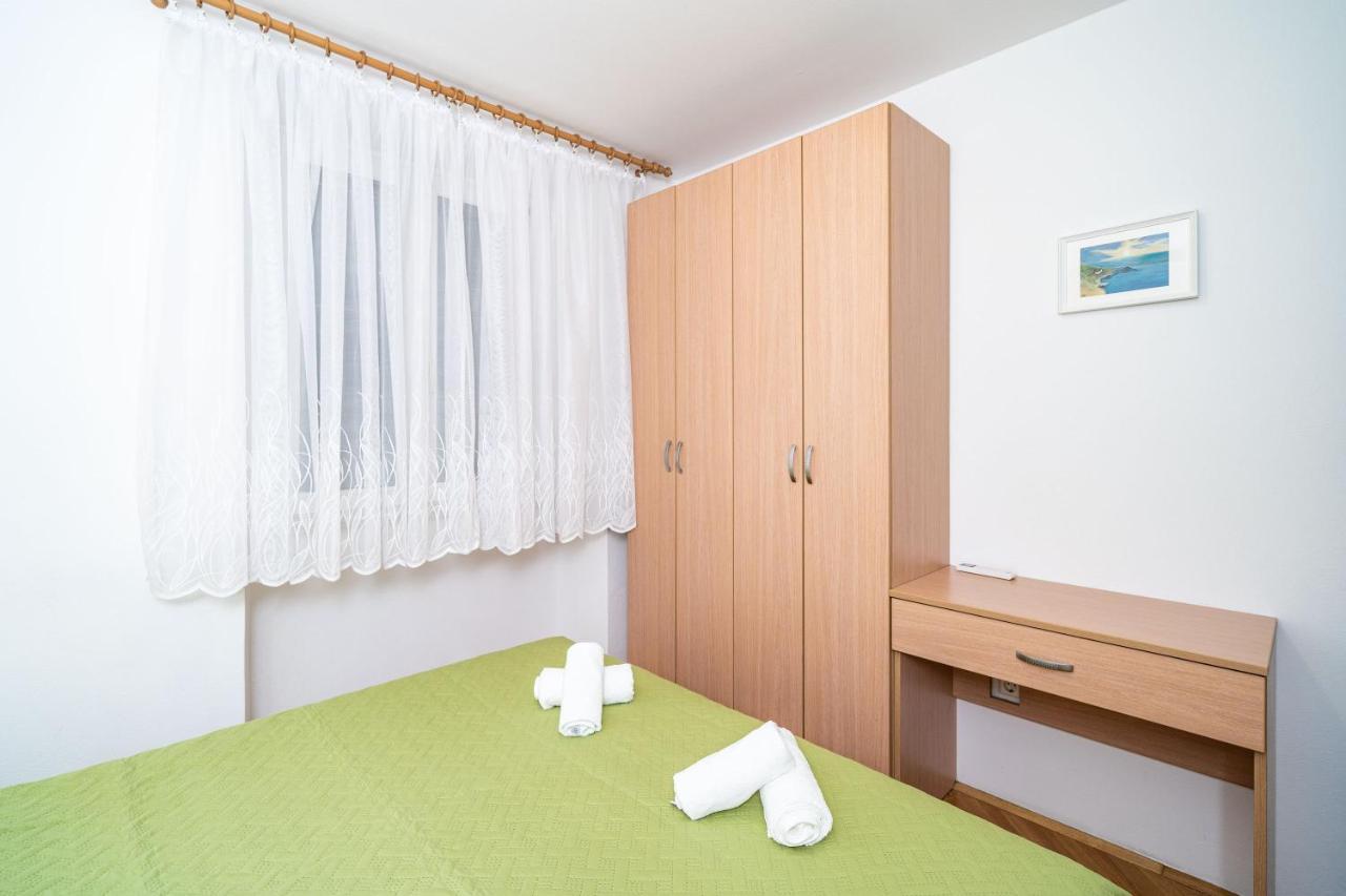 Central Apartment With Terrace Ragusa Esterno foto