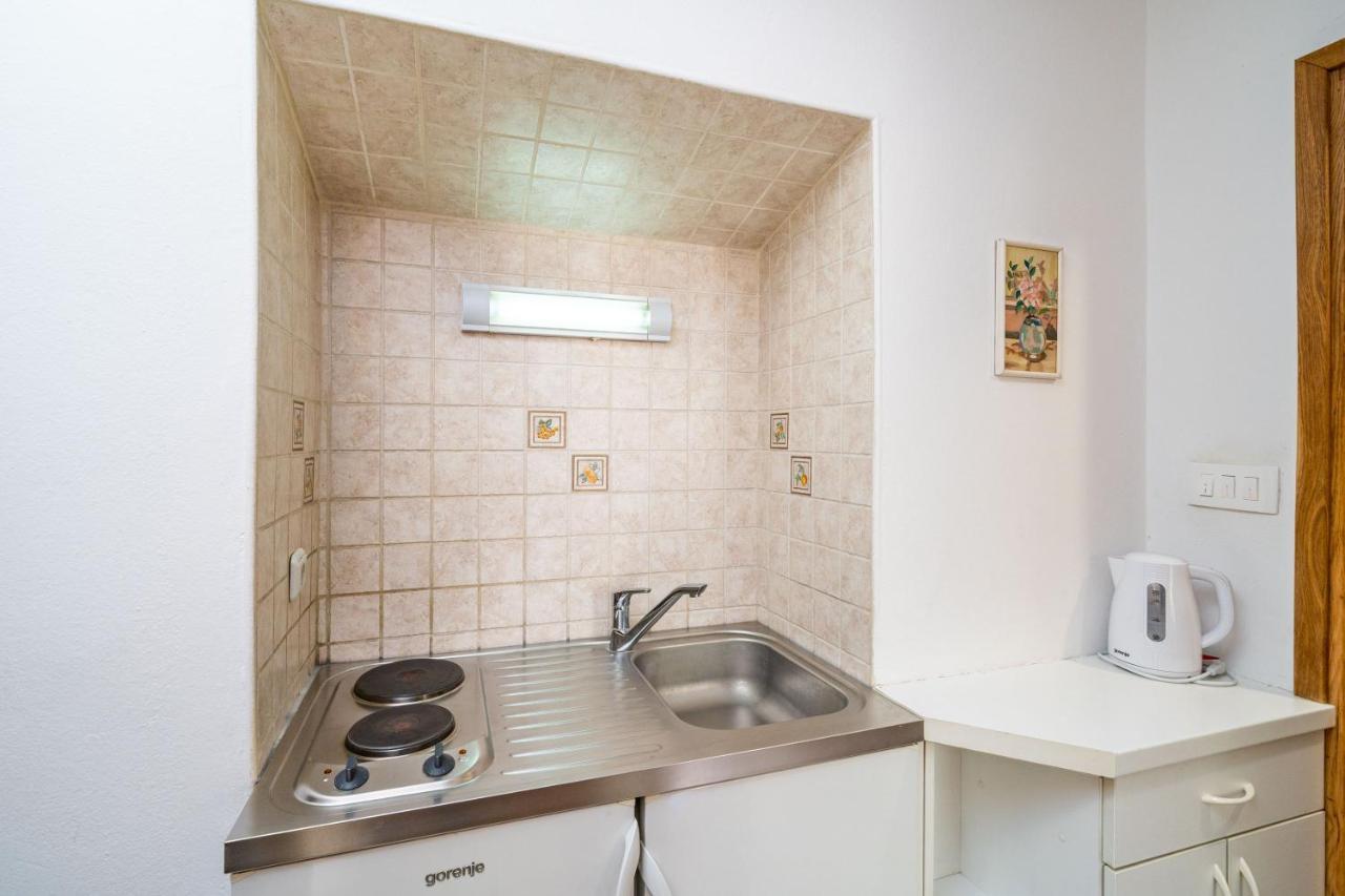 Central Apartment With Terrace Ragusa Esterno foto