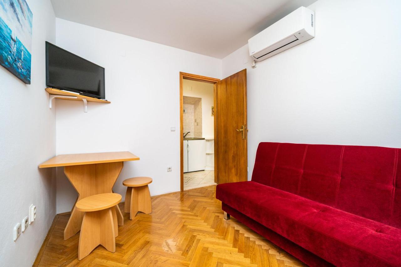 Central Apartment With Terrace Ragusa Esterno foto