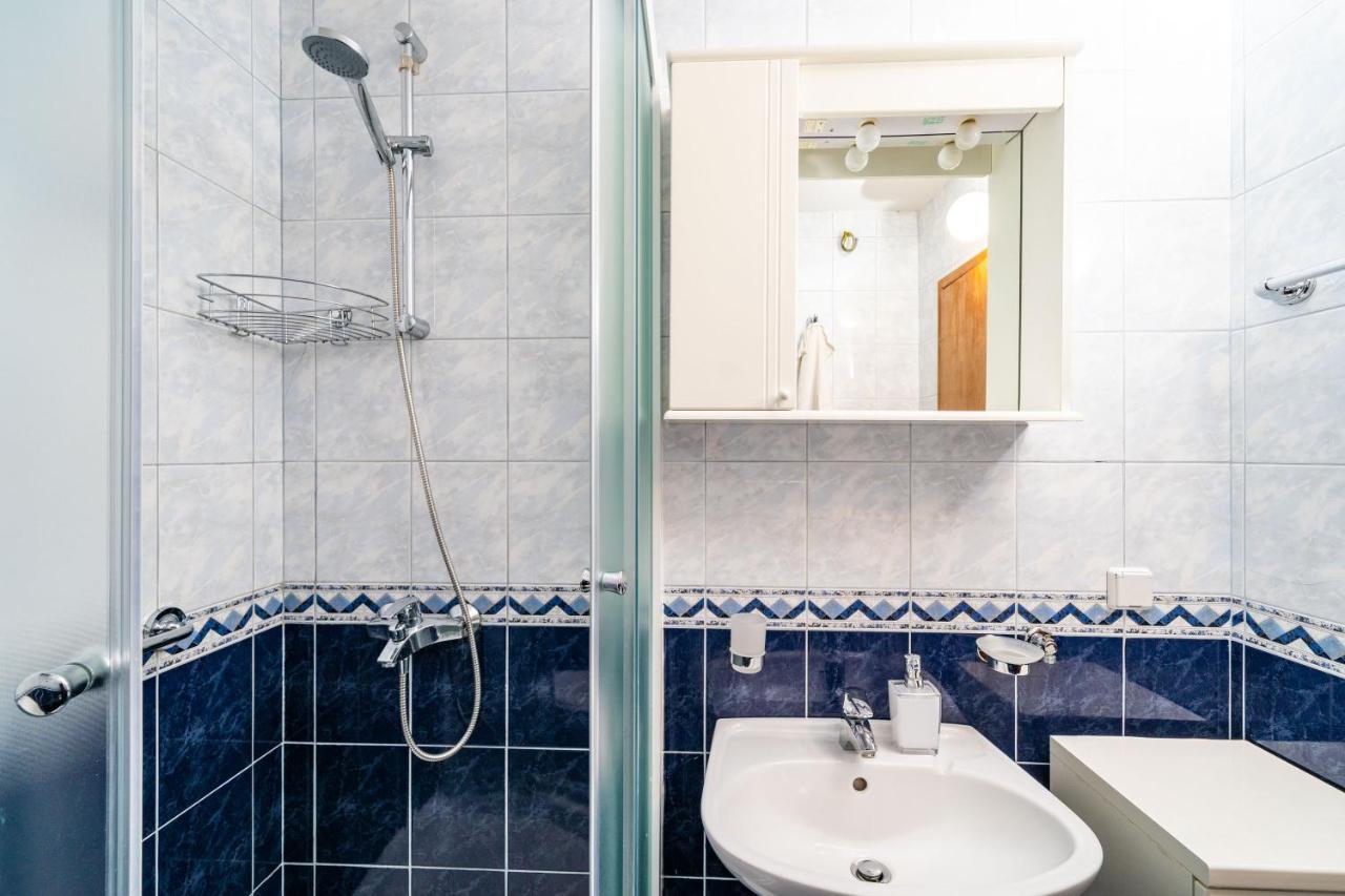 Central Apartment With Terrace Ragusa Esterno foto